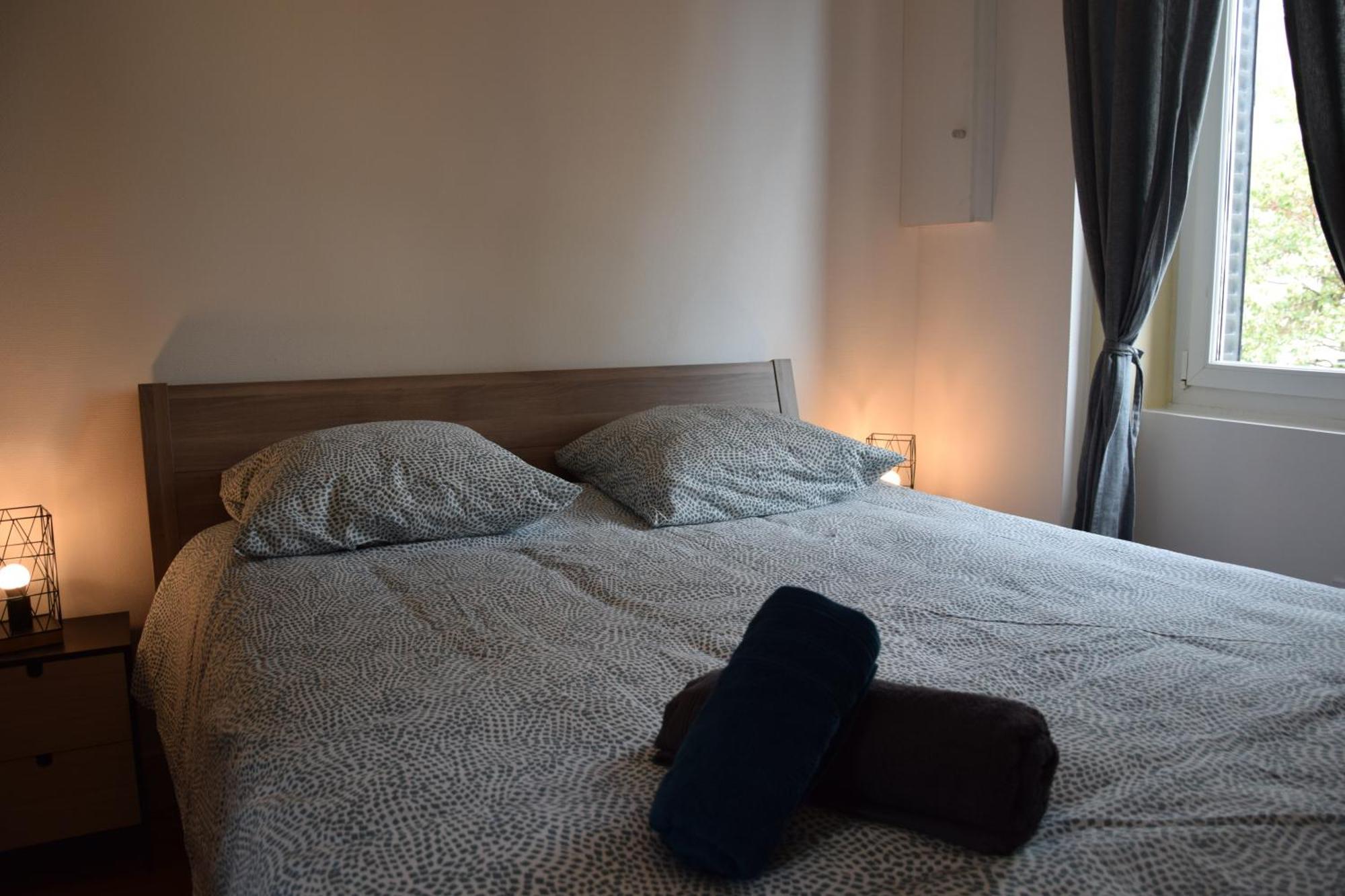 Elegant T2 A Bron, Tramway A 2Min, Box Parking, 4Personnes Apartment Exterior foto