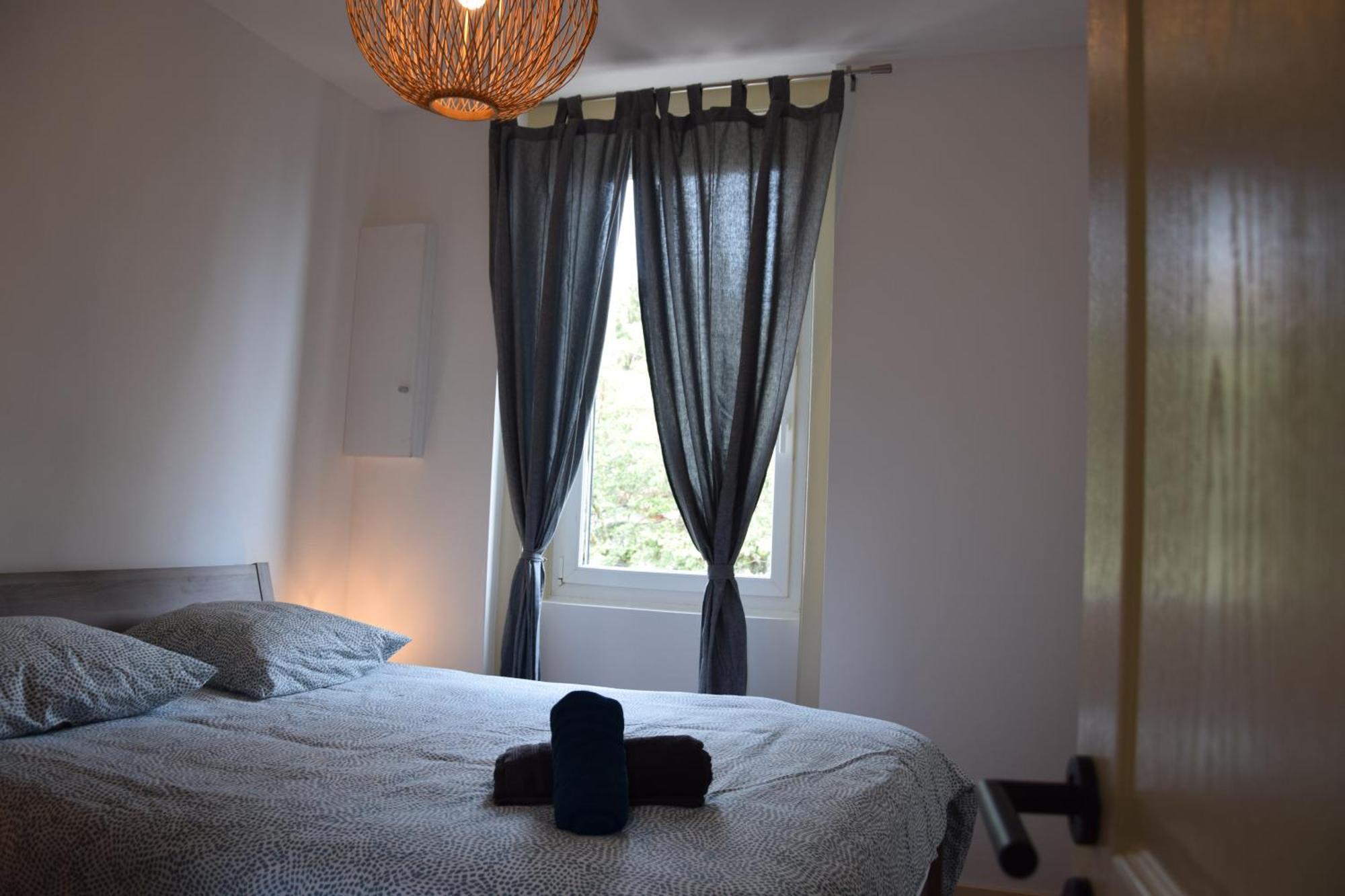 Elegant T2 A Bron, Tramway A 2Min, Box Parking, 4Personnes Apartment Exterior foto